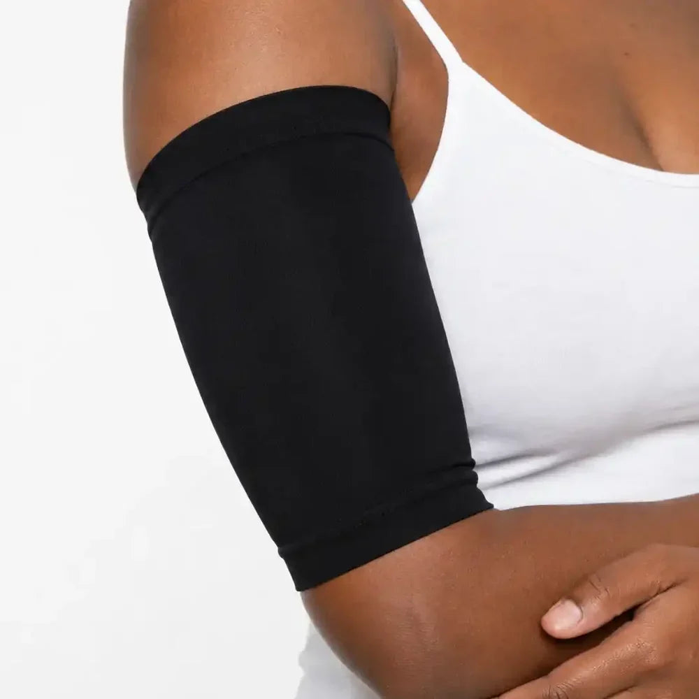 3D shaping arm sleeve worn on the arm